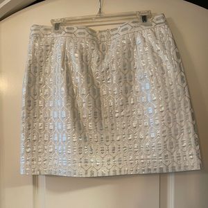 Banana Republic Mini skirt white/silver size 12
